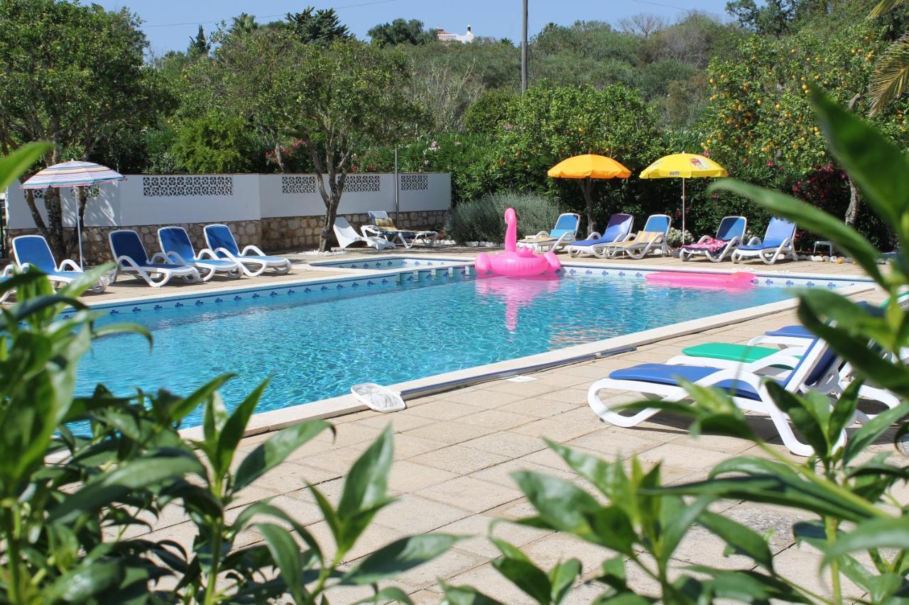 CASA BEACHCOMBER Le jardin des Arts Lagos Exterior foto
