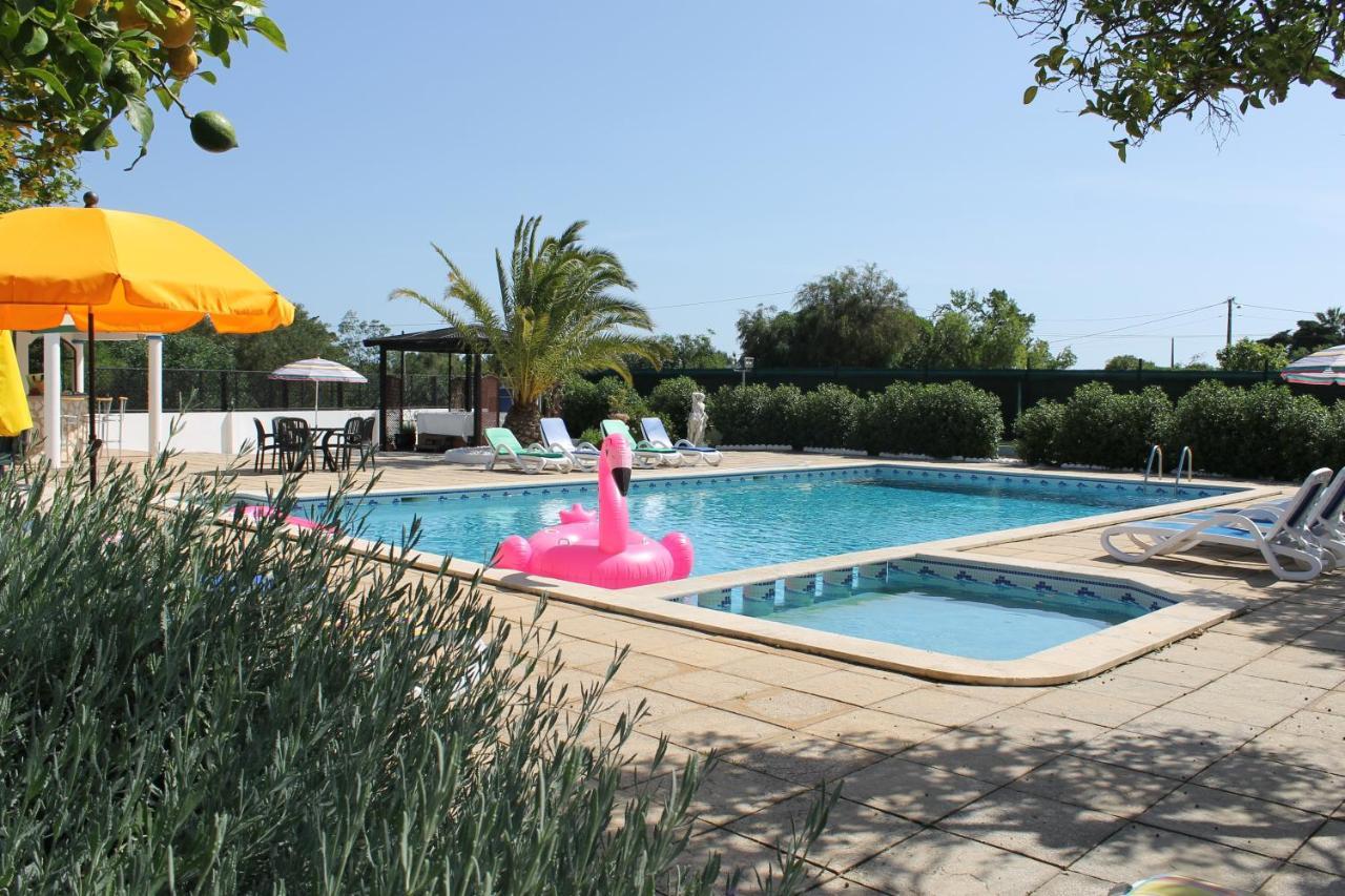 CASA BEACHCOMBER Le jardin des Arts Lagos Exterior foto