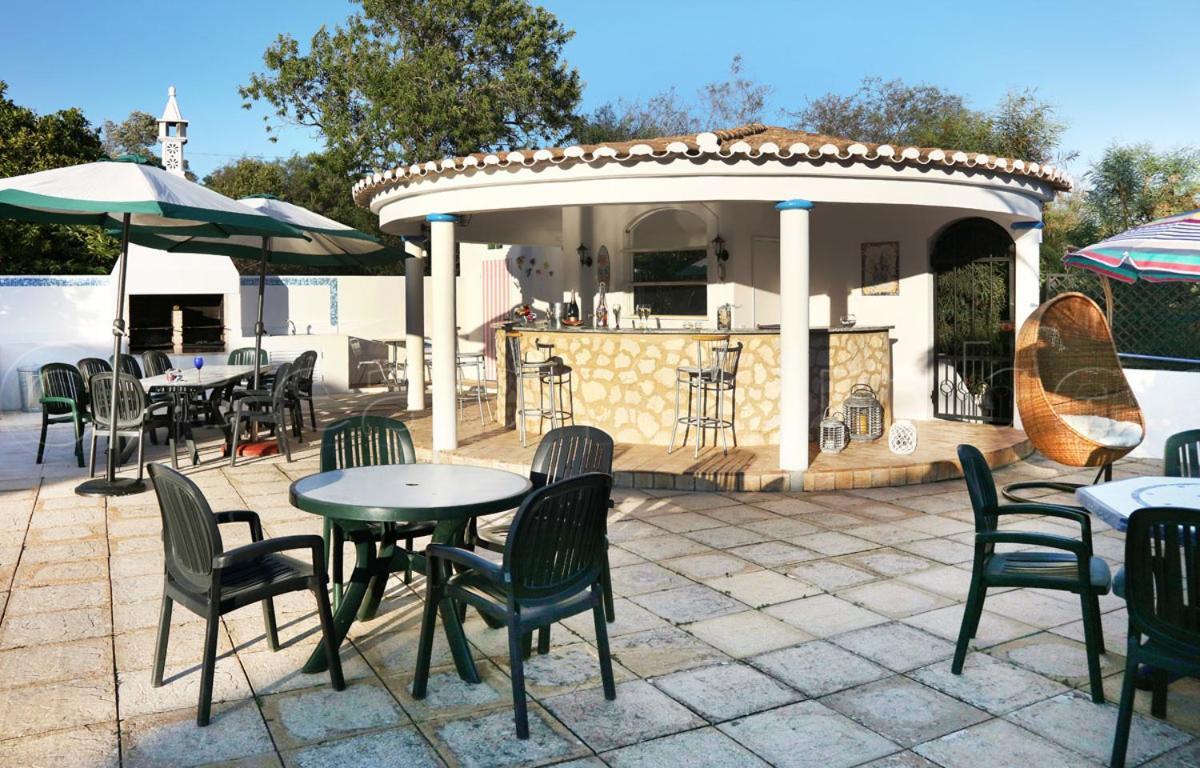 CASA BEACHCOMBER Le jardin des Arts Lagos Exterior foto